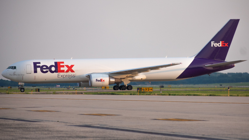 Photo of N156FE - FedEx Boeing 767-300F at IAD on AeroXplorer Aviation Database