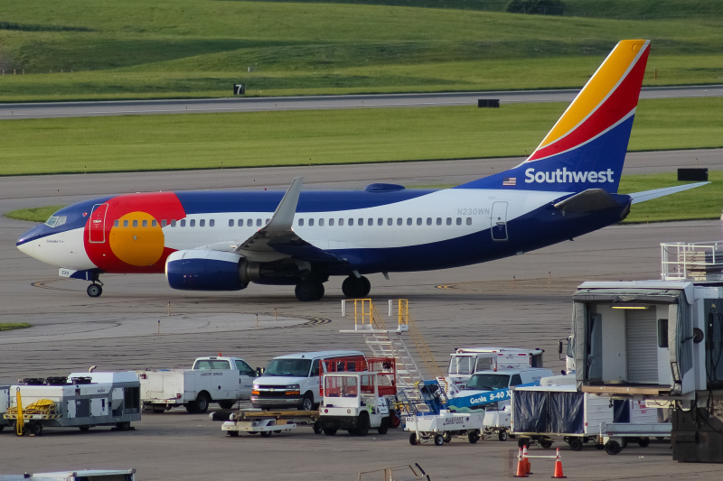 Photo of N230WN - Southwest Airlines Boeing 737-700 at CVG on AeroXplorer Aviation Database