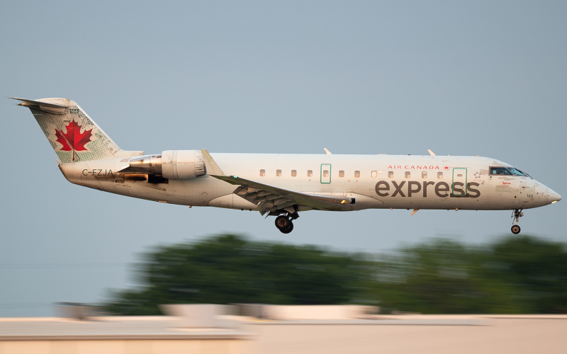 Photo of CFZJA - Air Canada Express Mitsubishi CRJ-200 at CVG on AeroXplorer Aviation Database