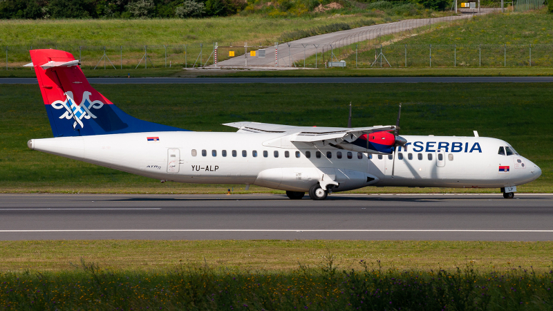 Photo of YU-ALP - Air Serbia ATR 72-200 at VIE on AeroXplorer Aviation Database