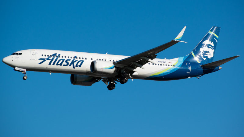 Photo of N291BT - Alaska Airlines Boeing 737 MAX 9 at MCO on AeroXplorer Aviation Database