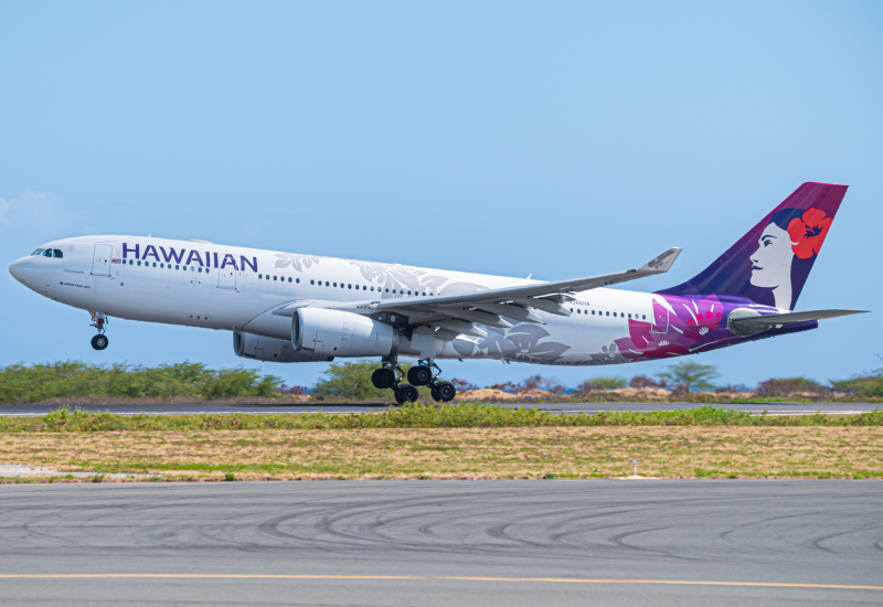 Photo of N386HA - Hawaiian Airlines Airbus A330-200 at HNL on AeroXplorer Aviation Database