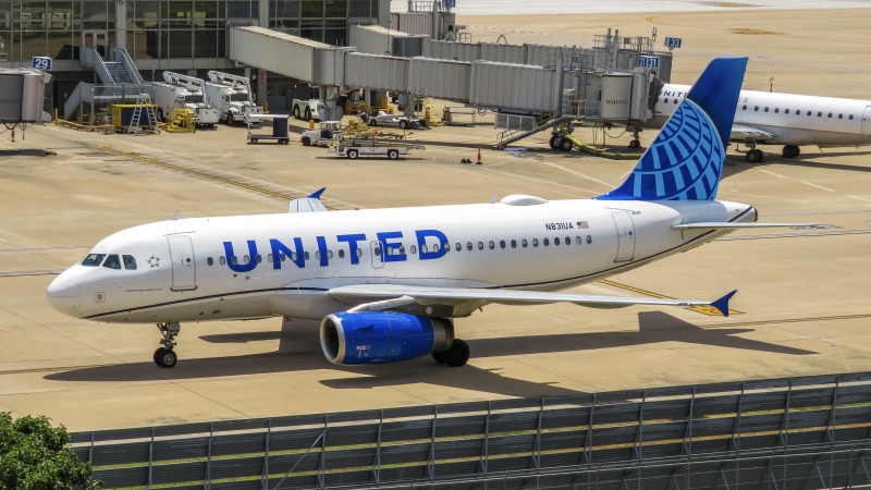 Photo of N831UA - United Airlines Airbus A319 at AUS on AeroXplorer Aviation Database