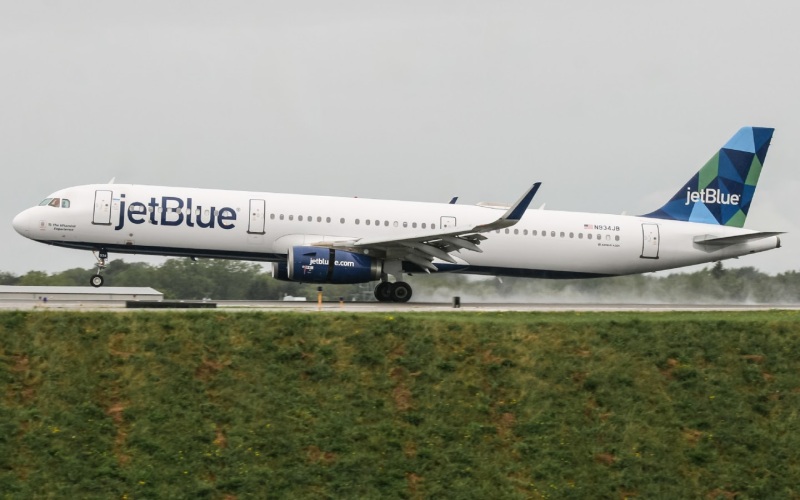 Photo of N934JB - JetBlue Airways Airbus A321-200 at BUF on AeroXplorer Aviation Database