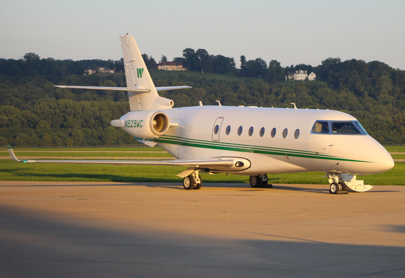 Photo of N929WC - PRIVATE Gulfstream G200  at LUK on AeroXplorer Aviation Database