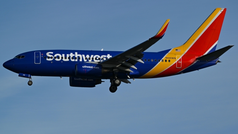 Photo of N441WN - Southwest Airlines Boeing 737-700 at DCA on AeroXplorer Aviation Database