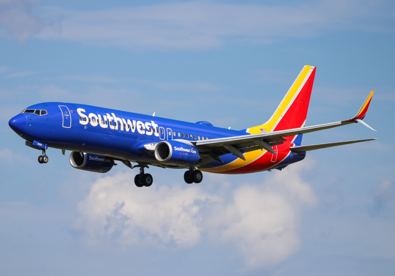 Photo of N8689C - Southwest Airlines Boeing 737-800 at BWI on AeroXplorer Aviation Database