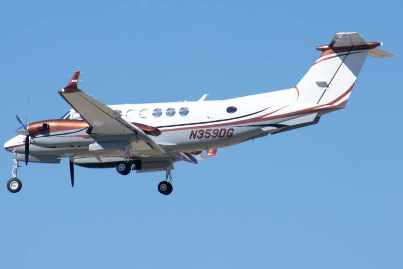 Photo of N359DG - PRIVATE Beechcraft King Air 350 at SJC on AeroXplorer Aviation Database