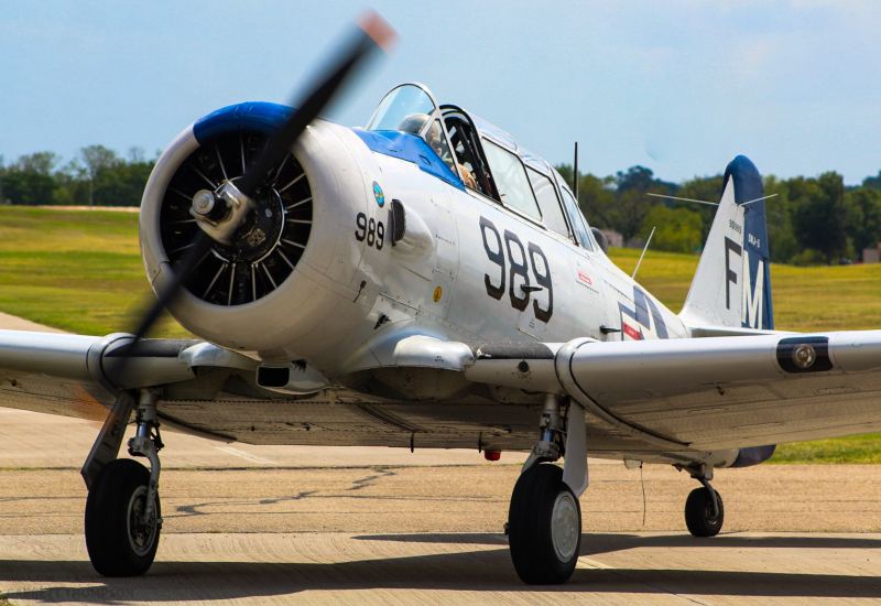 Photo of N9804C - PRIVATE North American T-6 Texan/Harvard at FTW on AeroXplorer Aviation Database