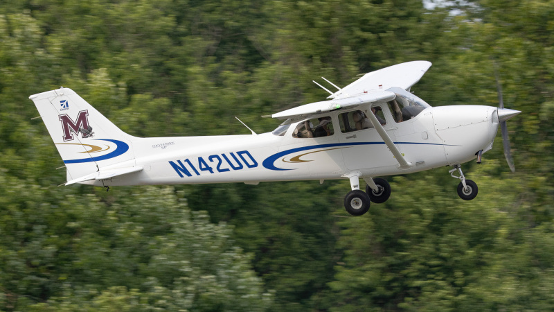 Photo of N142UD - PRIVATE Cessna 172 at CGS on AeroXplorer Aviation Database