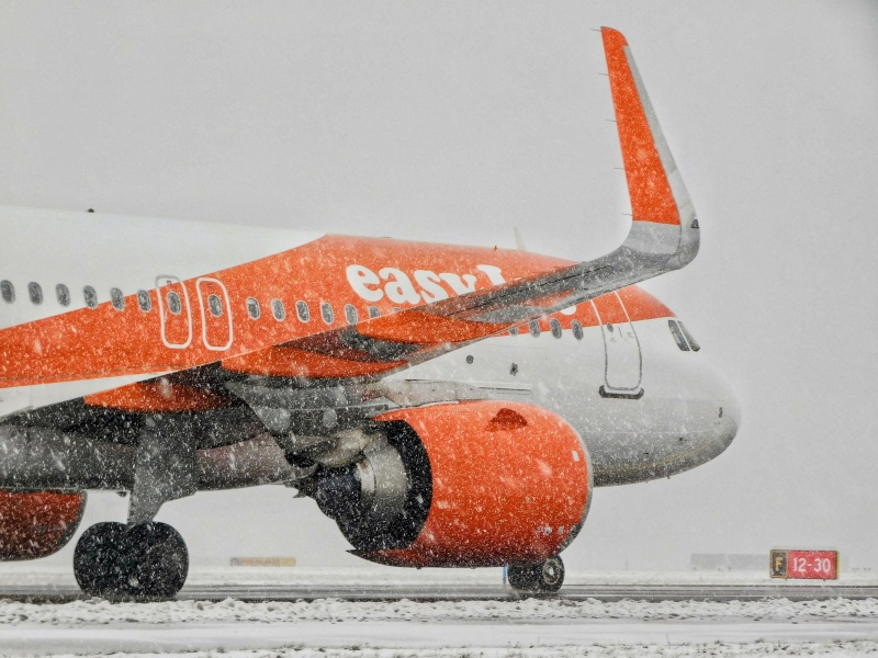 Photo of HB-AYP - EasyJet Airbus A320NEO at PRG on AeroXplorer Aviation Database
