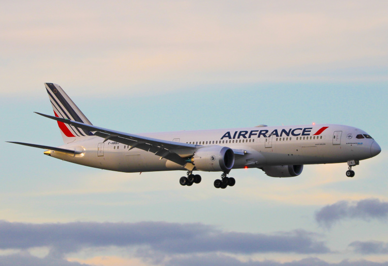 Photo of F-HRBJ - Air France Boeing 787-9 at ATL on AeroXplorer Aviation Database