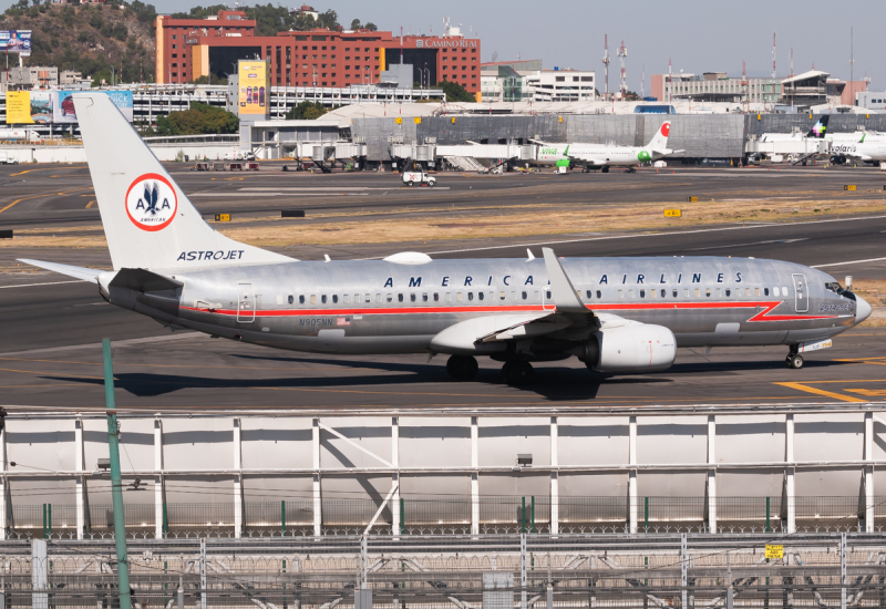 Photo of N905NN - American Airlines Boeing 737-800 at MEX on AeroXplorer Aviation Database