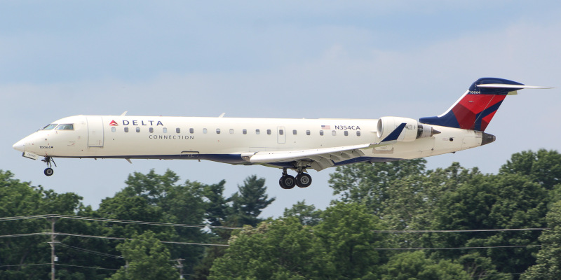 Photo of N354CA - Delta Connection Mitsubishi CRJ-700 at LEX on AeroXplorer Aviation Database