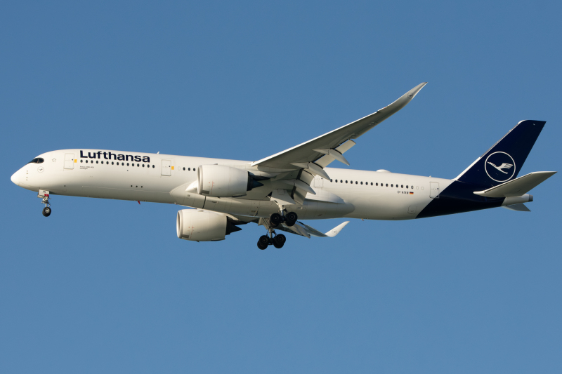 Photo of D-AIXN - Lufthansa Airbus A350-900 at SFO on AeroXplorer Aviation Database