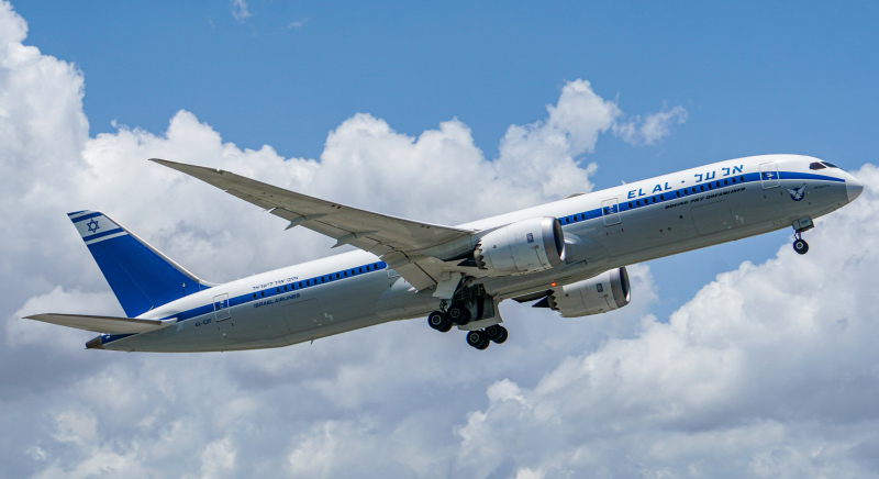 Photo of 4X-EDF - EL AL Boeing 787-9 at MIA on AeroXplorer Aviation Database