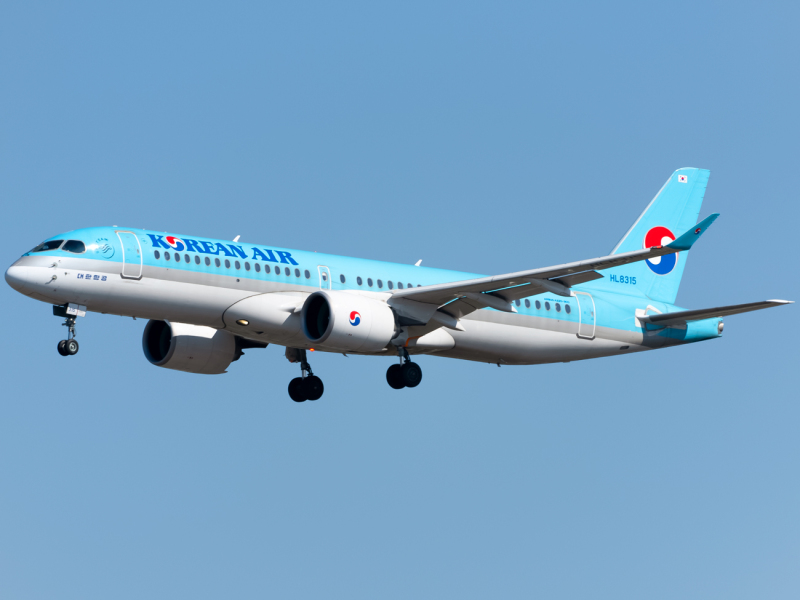 Photo of HL8315 - Korean Air Airbus A220-300 at PUS on AeroXplorer Aviation Database