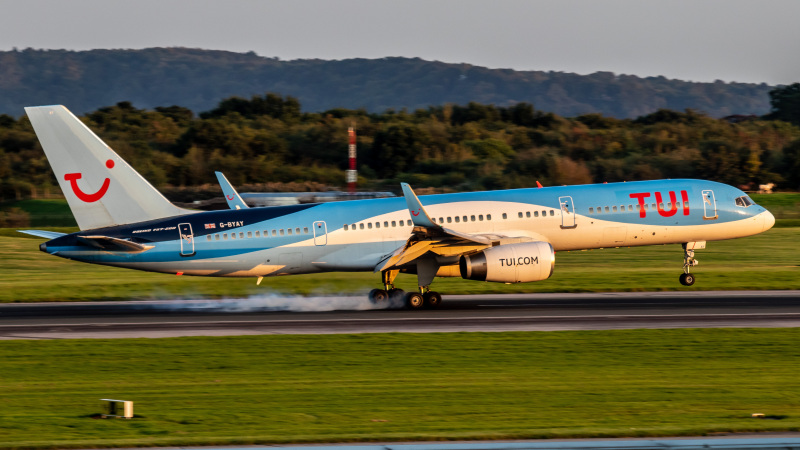 Photo of G-BYAY - TUI Fly Boeing 757-200 at MAN on AeroXplorer Aviation Database