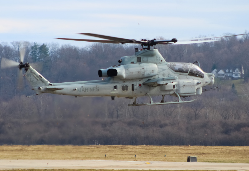 Photo of 169270 - USMC - United States Marine Corp Bell AH-1Z Viper at LUK on AeroXplorer Aviation Database