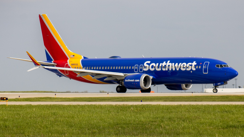 Photo of N8833L - Southwest Airlines Boeing 737 MAX 8 at IND on AeroXplorer Aviation Database
