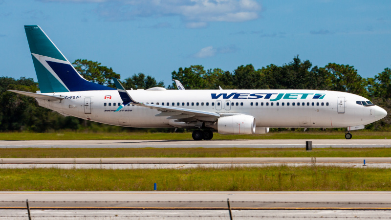 Photo of C-FBWI - WestJet Boeing 737-800 at MCO on AeroXplorer Aviation Database