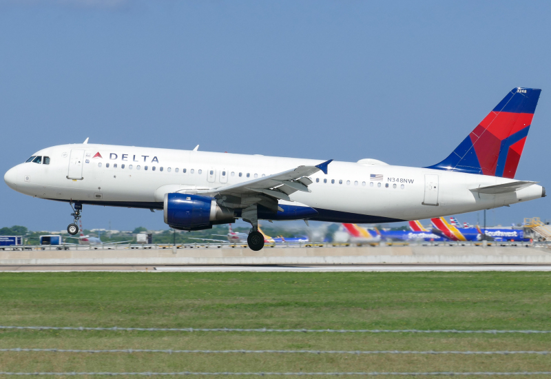 Photo of N348NW - Delta Airlines Airbus A320 at AUS on AeroXplorer Aviation Database
