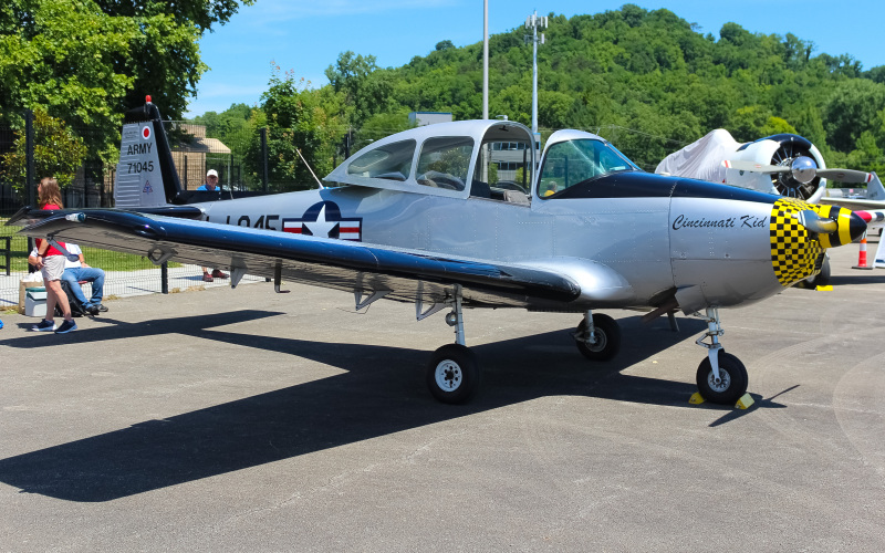 Photo of N4045K - PRIVATE North American Navion at LUK on AeroXplorer Aviation Database