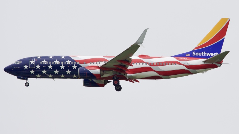 Photo of N500WR - Southwest Airlines Boeing 737-800 at IAH on AeroXplorer Aviation Database
