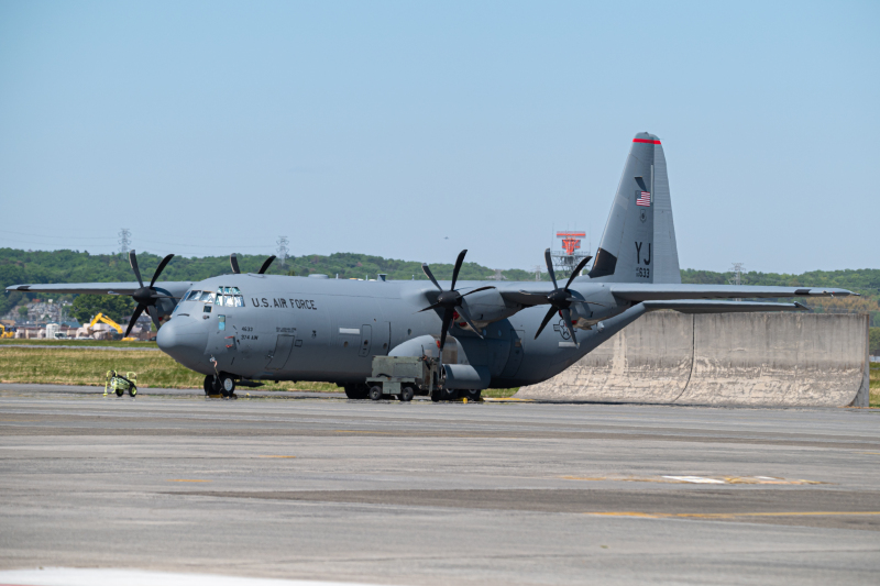 Photo of 15-4633 - US Air Force Lockheed C-130J Hercules at OKO on AeroXplorer Aviation Database