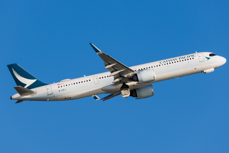 Photo of B-HPJ - Cathay Pacific Airbus A321NEO at HKG on AeroXplorer Aviation Database