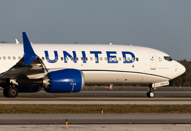 Photo of N77559 - United Airlines Boeing 737 MAX 9 at MCO on AeroXplorer Aviation Database
