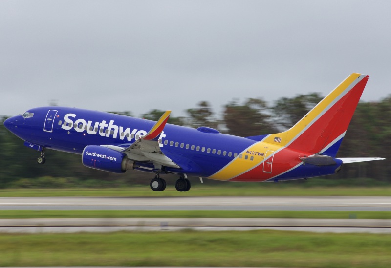 Photo of N437WN - Southwest Airlines Boeing 737-700 at MCO on AeroXplorer Aviation Database