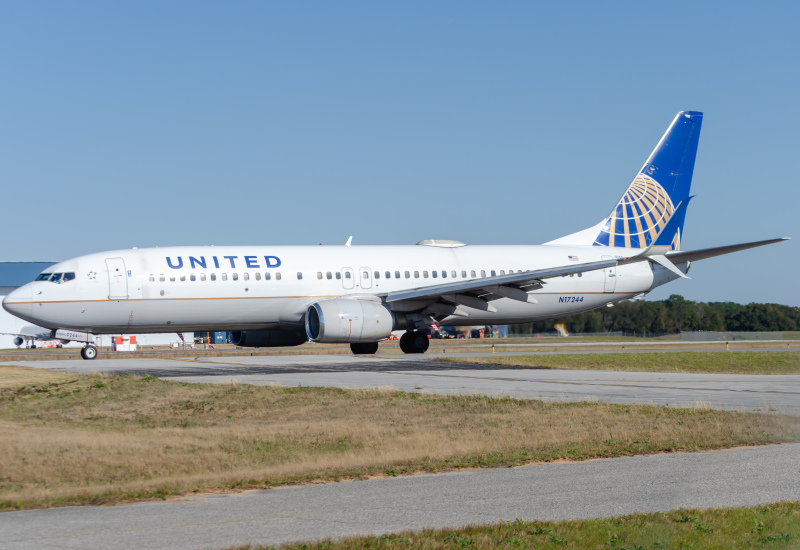 Photo of N17244 - United Airlines Boeing 737-800 at PNS on AeroXplorer Aviation Database