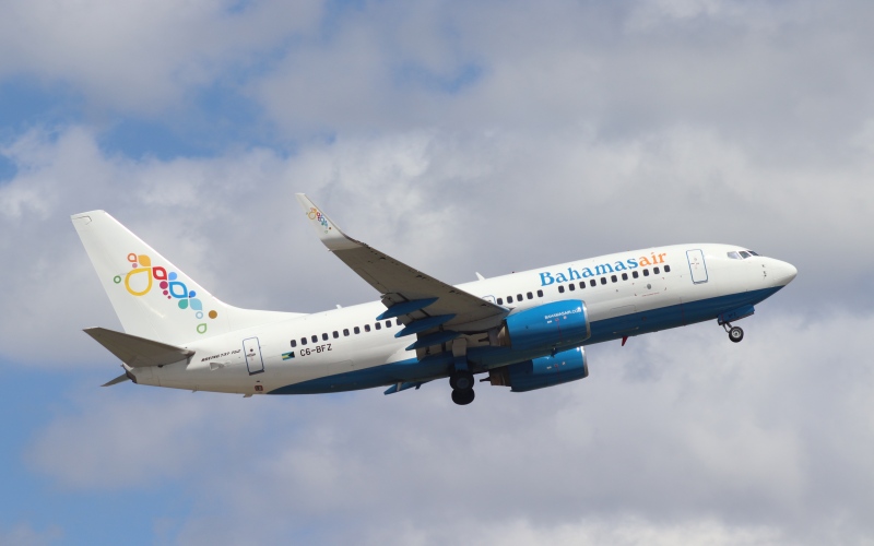 Photo of C6-BFZ - Bahamasair Boeing 737-700 at MCO on AeroXplorer Aviation Database