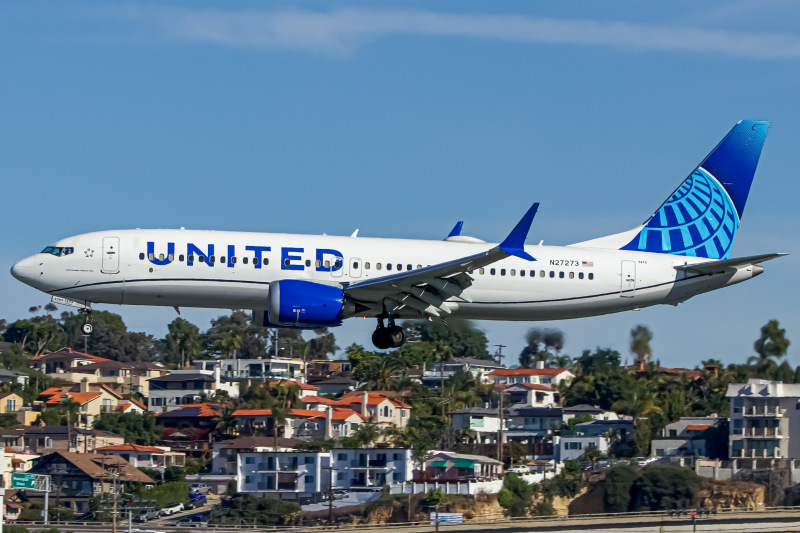 Photo of N27273 - United Airlines Boeing 737 MAX 8 at SAN on AeroXplorer Aviation Database