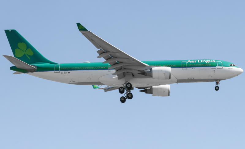 Photo of EI-DAA - Aer Lingus Airbus A330-200 at YYZ on AeroXplorer Aviation Database