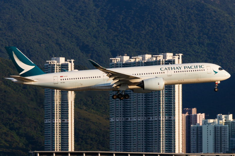 Photo of B-LRL - Cathay Pacific Airbus A350-900 at HKG on AeroXplorer Aviation Database