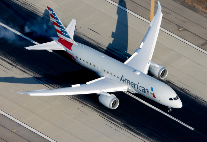 Photo of N883BM - American Airlines Boeing 787-8 at LAX on AeroXplorer Aviation Database