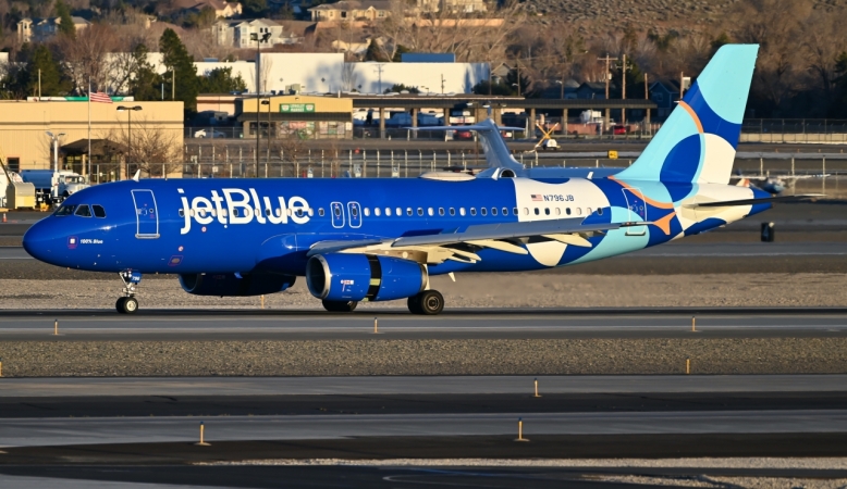 Photo of N796JB - JetBlue Airways Airbus A320 at RNO on AeroXplorer Aviation Database