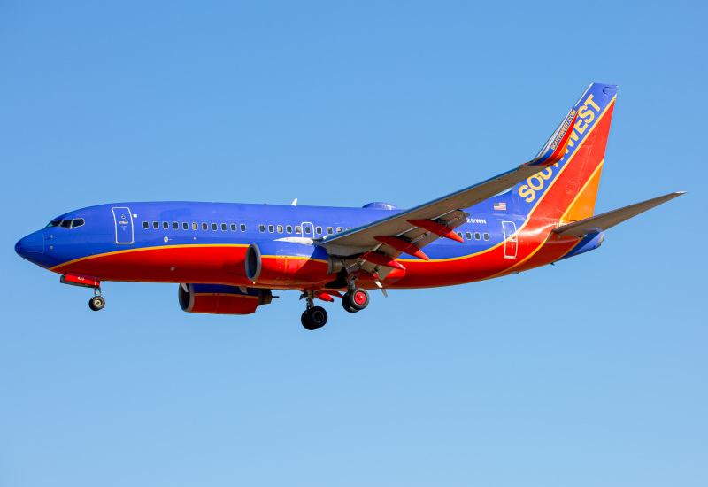 Photo of N420WN - Southwest Airlines Boeing 737-700 at BWI on AeroXplorer Aviation Database