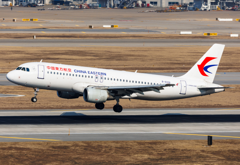 Photo of B-6006 - China Eastern Airlines Airbus A320 at ICN on AeroXplorer Aviation Database