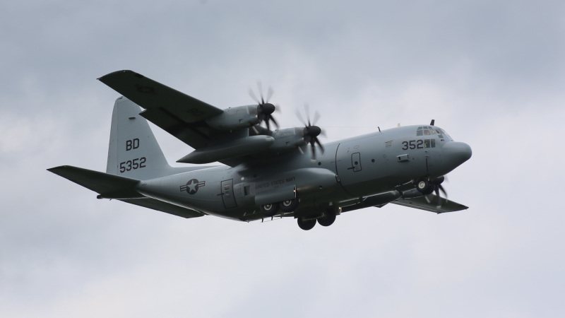 Photo of 165352 - USN - United States Navy Lockheed C-130T Hercules at WRI on AeroXplorer Aviation Database