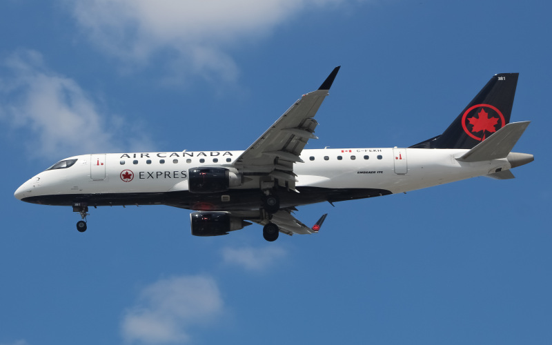 Photo of C-FEKH - Air Canada Express Embraer E175 at EWR on AeroXplorer Aviation Database