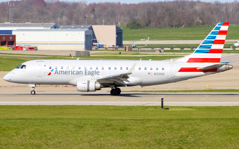 Photo of N120HQ - American Eagle Embraer E175 at CVG  on AeroXplorer Aviation Database