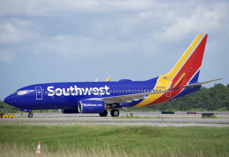 Photo of N7830A - Southwest Airlines Boeing 737-700 at MCO on AeroXplorer Aviation Database