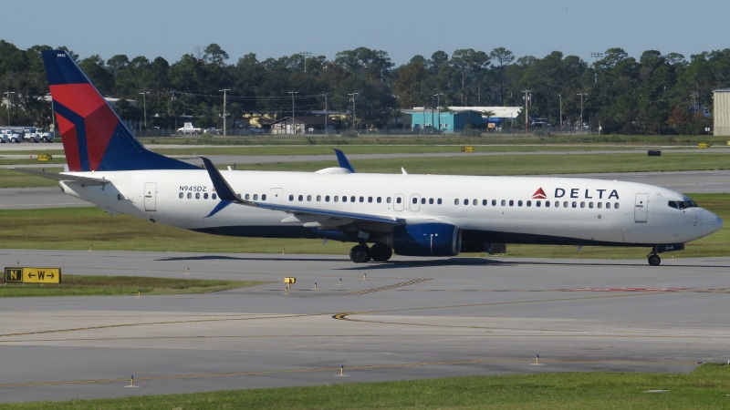 Photo of N945DZ - Delta Airlines Boeing 737-900ER at DAB on AeroXplorer Aviation Database