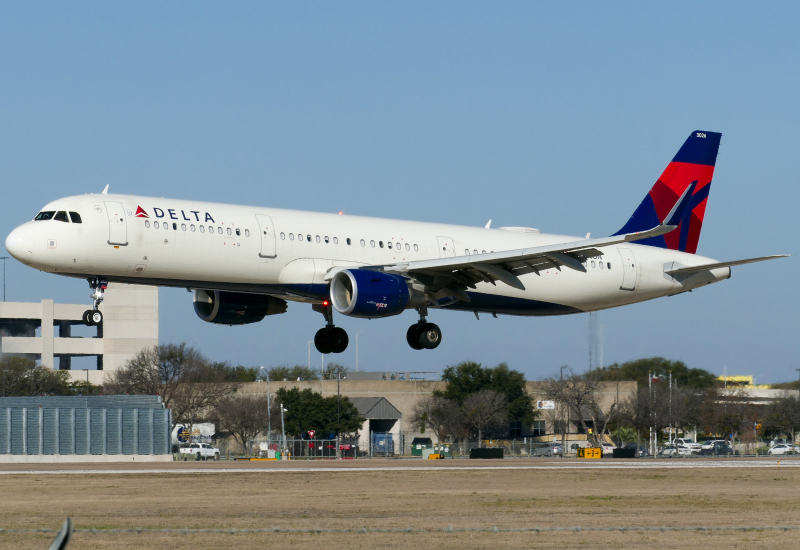 Photo of N326DN - Delta Airlines Airbus A321-200 at AUS on AeroXplorer Aviation Database