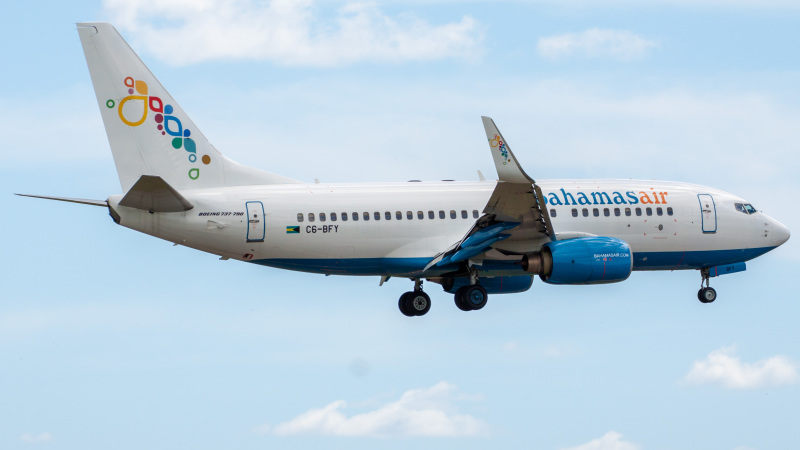 Photo of C6-BFY - Bahamasair Boeing 737-700 at MCO on AeroXplorer Aviation Database