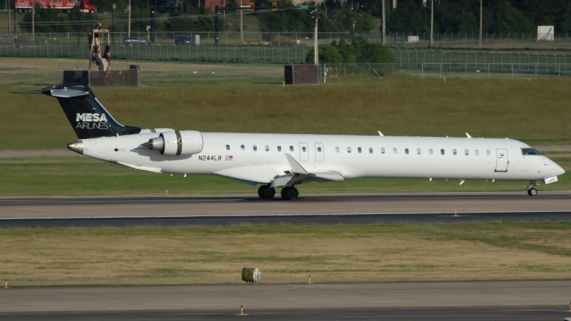 Photo of N244LR - Mesa Airlines Mitsubishi CRJ-900 at OKC on AeroXplorer Aviation Database