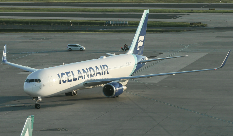 Photo of TF-ISW - Icelandair Boeing 767-300 at YYZ on AeroXplorer Aviation Database